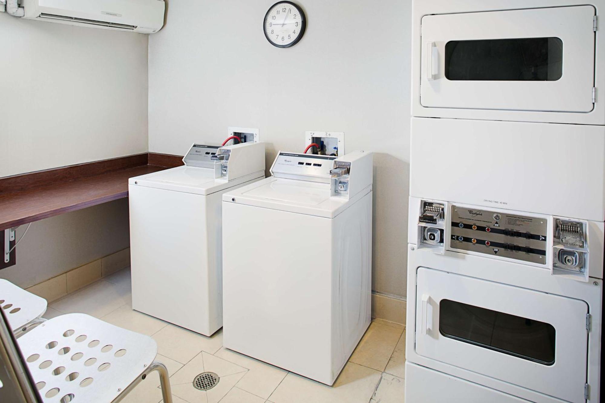 Homewood Suites By Hilton Carlsbad-North San Diego County Экстерьер фото